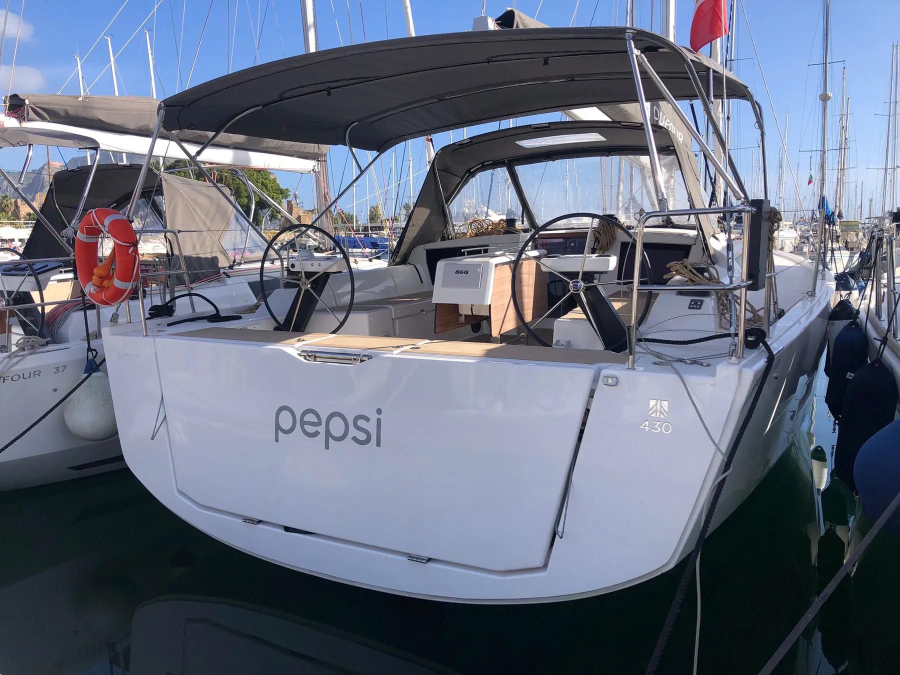 Dufour 430 Pepsi - Foto 1